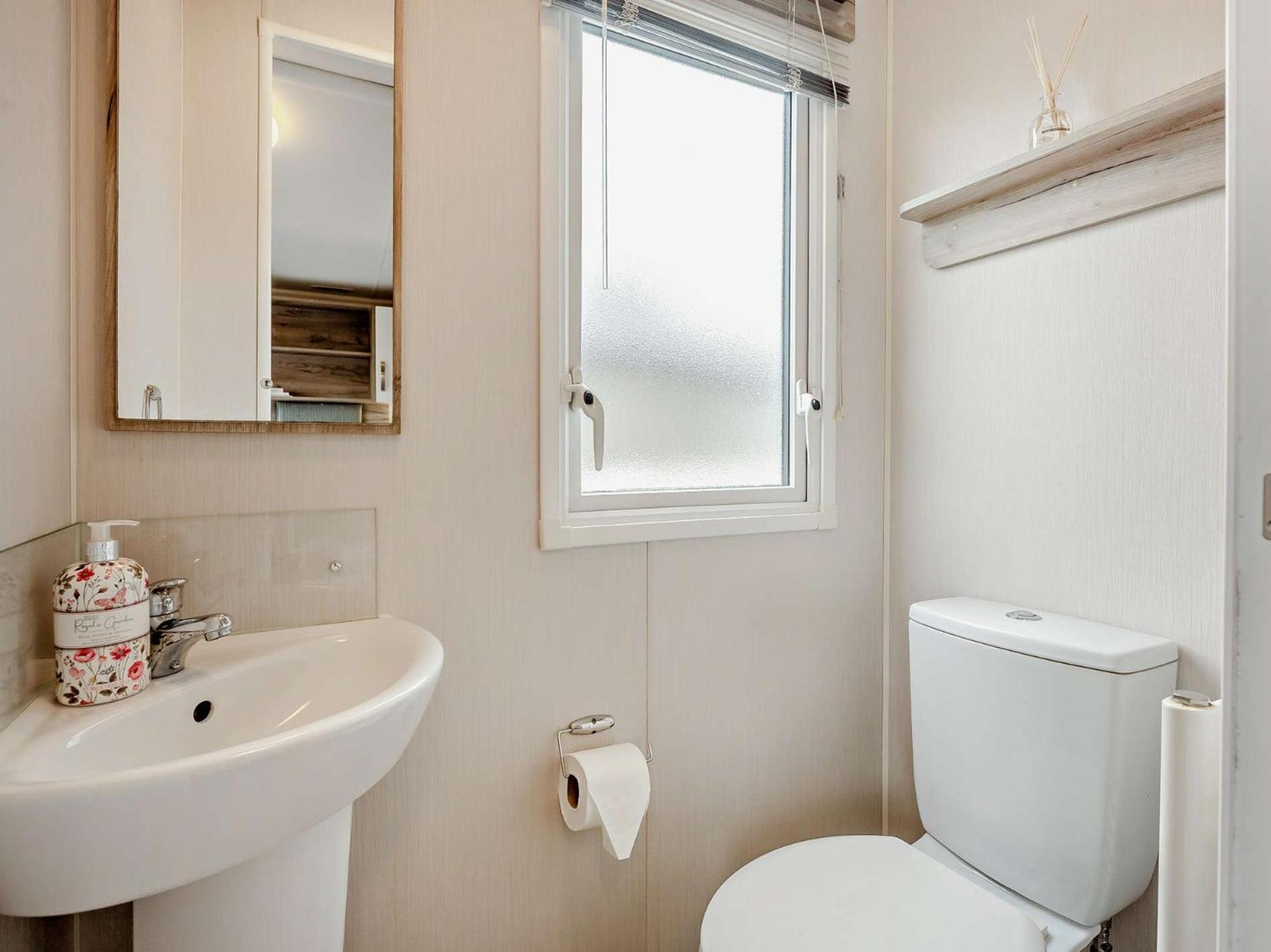3 Bed In Ventnor 94278 Villa Rookley Bagian luar foto